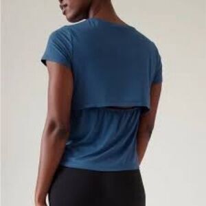 Athleta Air Out Cinch Tee Blue Size small